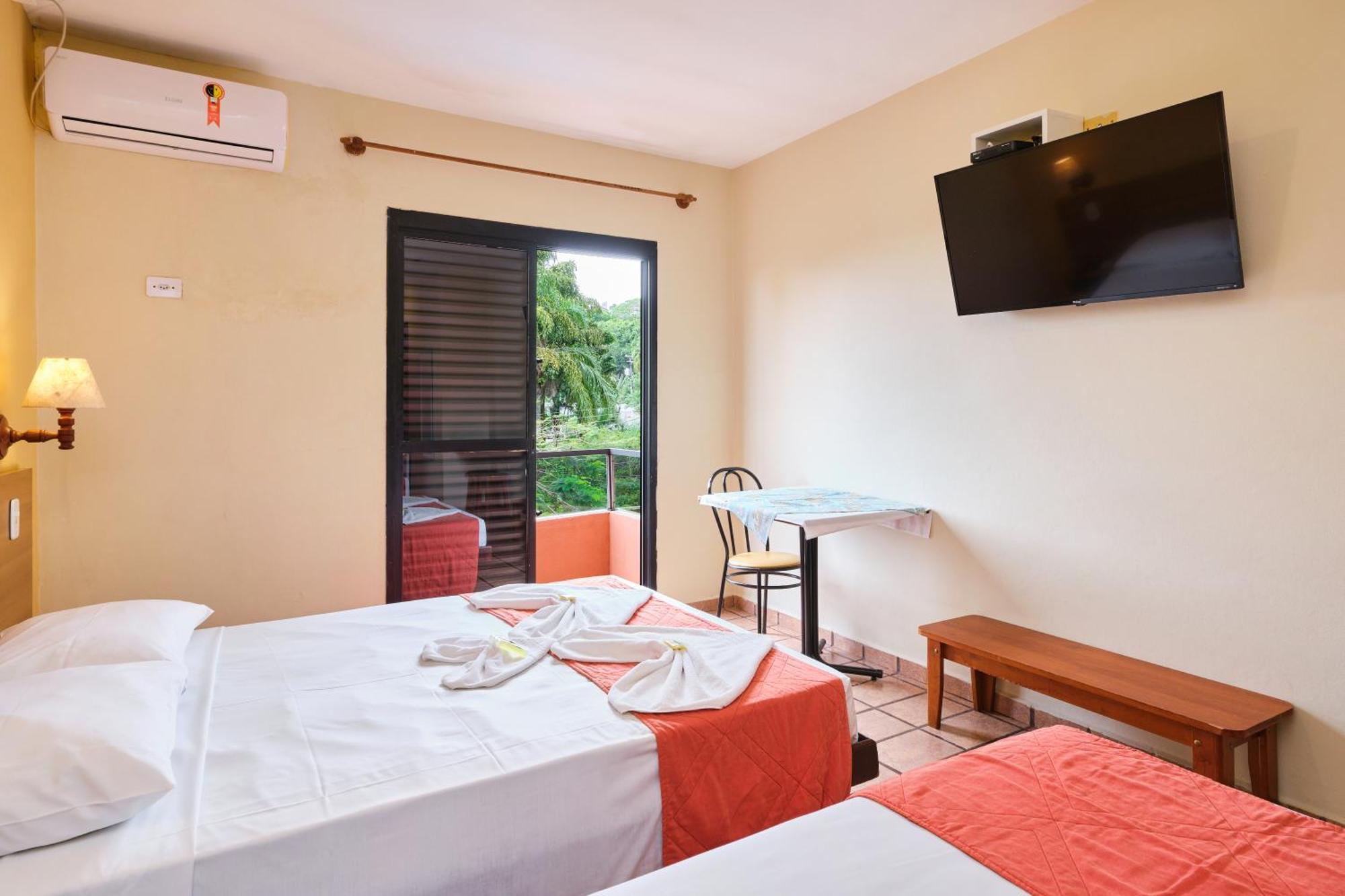 Hotel Ponta Das Toninhas Ubatuba Buitenkant foto