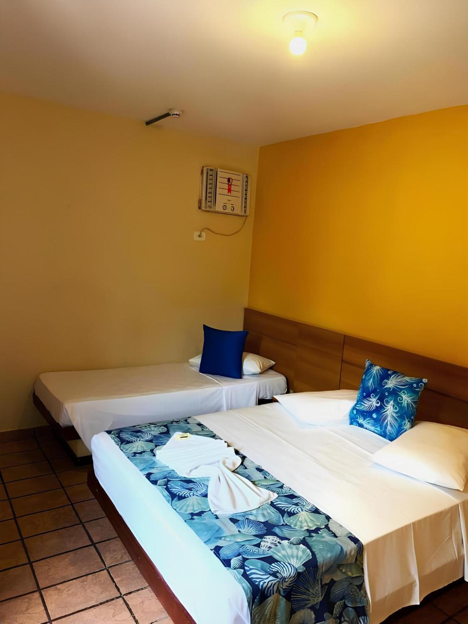 Hotel Ponta Das Toninhas Ubatuba Buitenkant foto