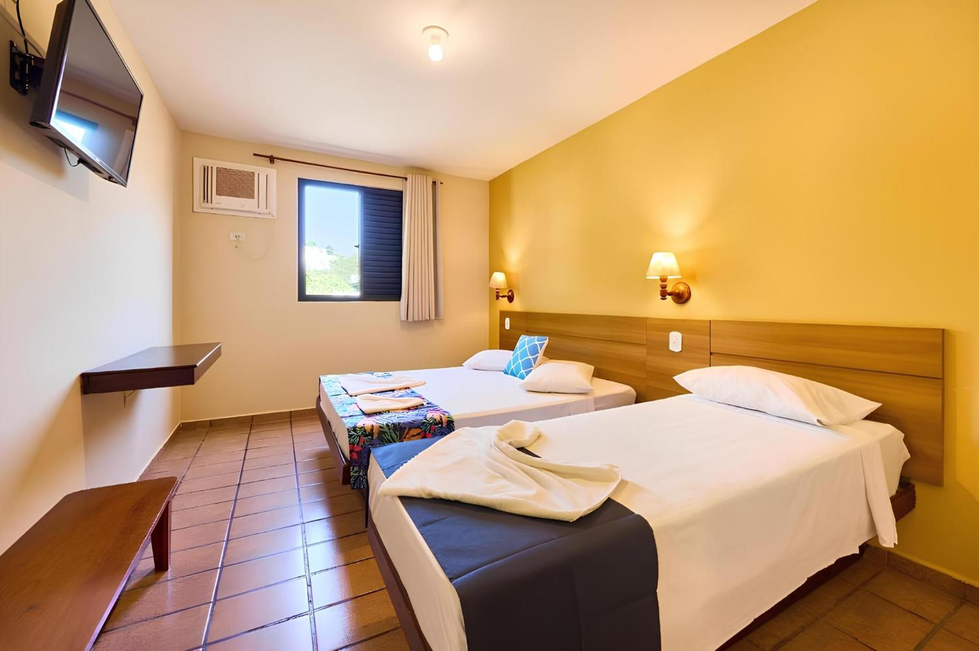 Hotel Ponta Das Toninhas Ubatuba Buitenkant foto