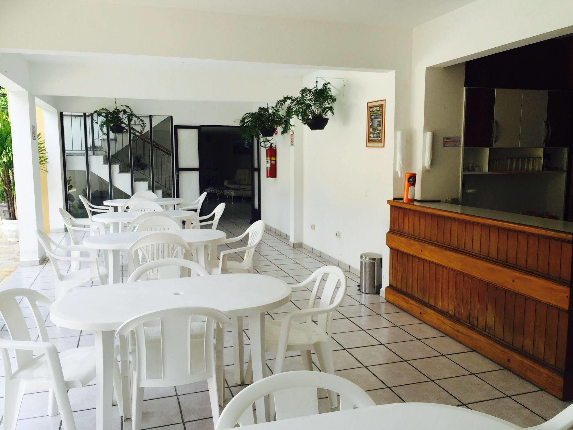 Hotel Ponta Das Toninhas Ubatuba Buitenkant foto